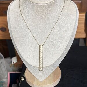 Elegant Gold Bar Pendant Necklace